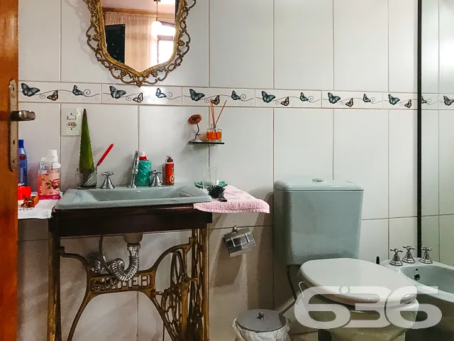 BELA CASA COM 4 QUARTOS NO BAIRRO BOA VISTA EM JOI