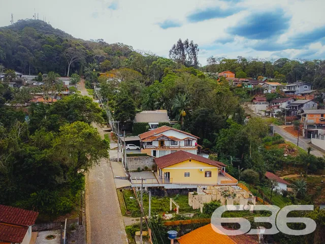 BELA CASA COM 4 QUARTOS NO BAIRRO BOA VISTA EM JOI