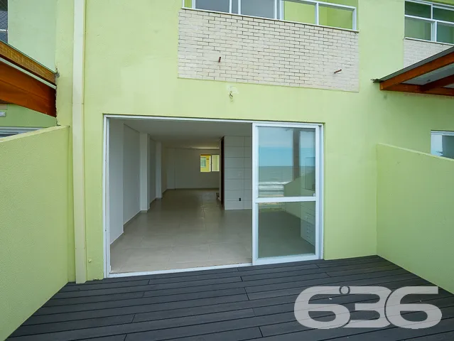 ĂTIMO SOBRADO TRIPLEX COM 4 SUĂTES COM CLOSET DE F