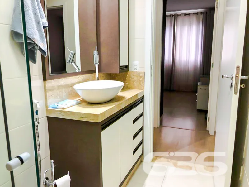 Seu novo lar no coração do Glória! Espaço, confort