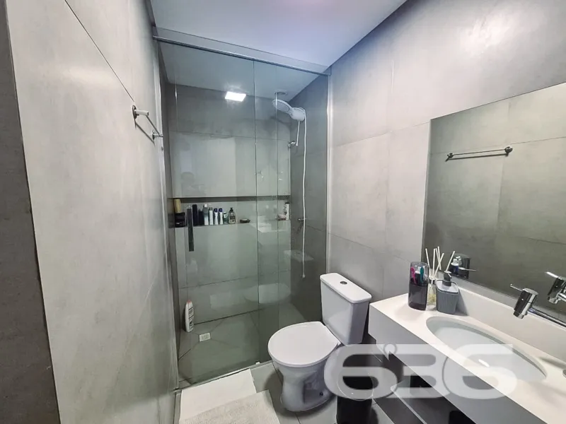 Apartamento à venda no Bom Retiro, Joinville, com 