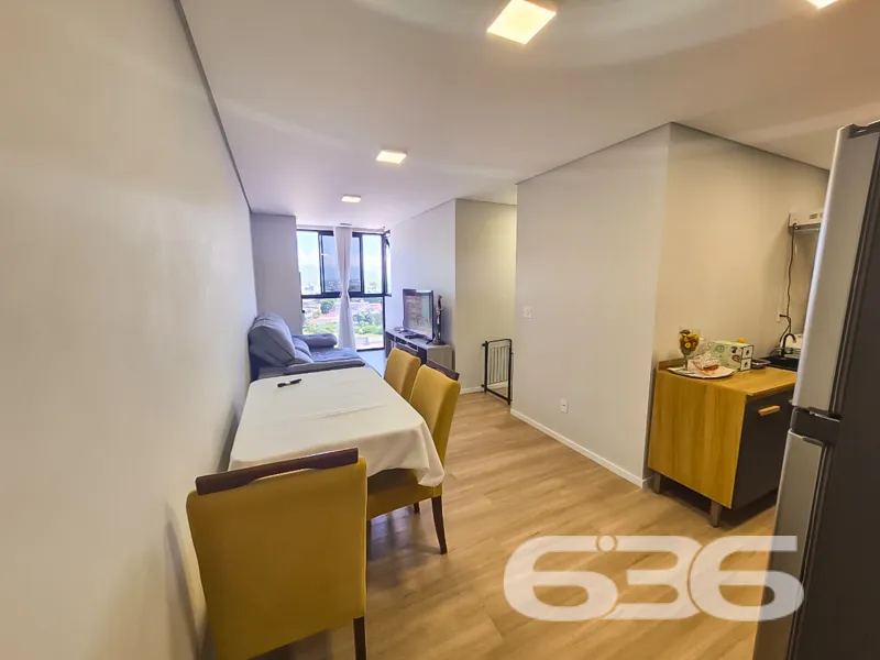 Apartamento à venda no Bom Retiro, Joinville, com 