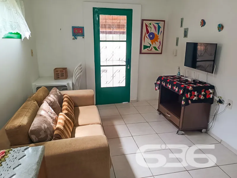 IMÓVEL COM 3 QUARTOS NA PRAIA DE UBATUBA

Esta é u