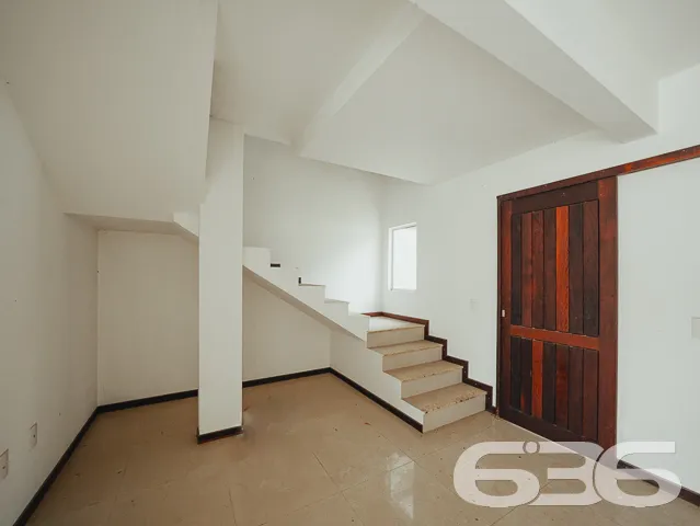 IMĂVEL COM SUĂTE + 2 QUARTOS NO BAIRRO ITAUM
Este