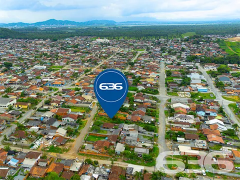 TERRENO À VENDA NO BAIRRO PARANAGUAMIRIM EM JOINVI