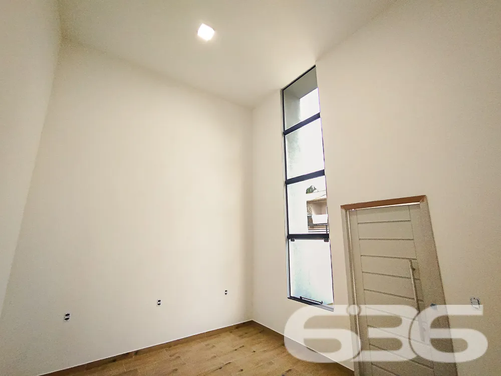 Apresentamos um imóvel, situado a apenas 200 metro