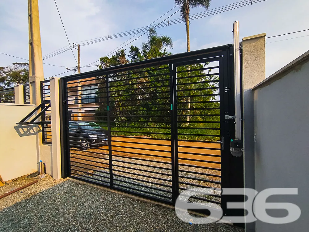 Casa à venda no bairro Costeira, Balneário Barra d