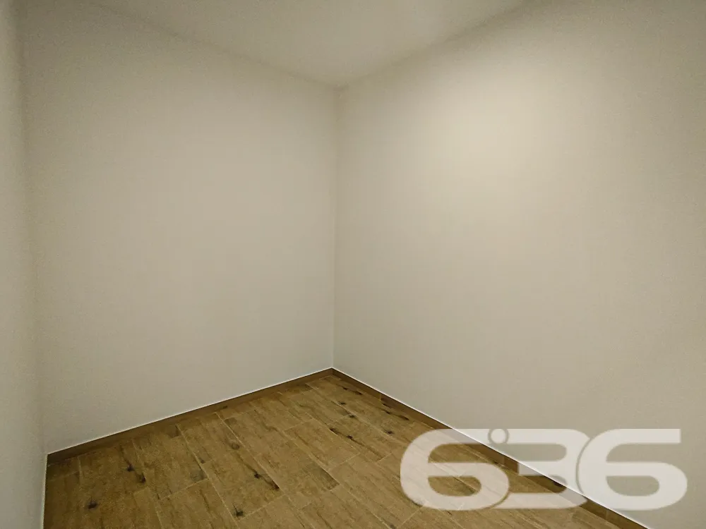 Apresentamos um imóvel, situado a apenas 200 metro