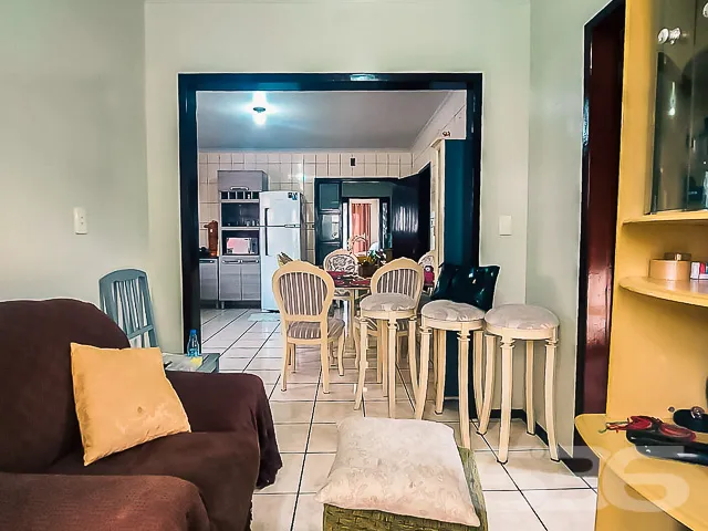 PRIMEIRA RESIDĂNCIA COM 4 QUARTOS 
SEGUNDA RESIDĂN