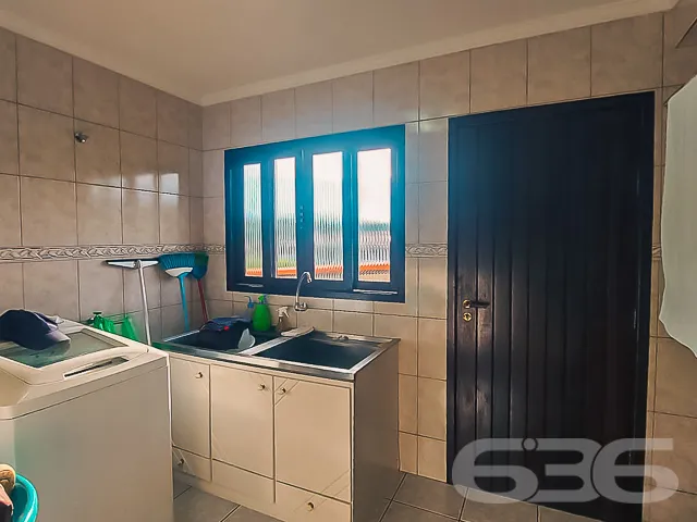 PRIMEIRA RESIDĂNCIA COM 4 QUARTOS 
SEGUNDA RESIDĂN