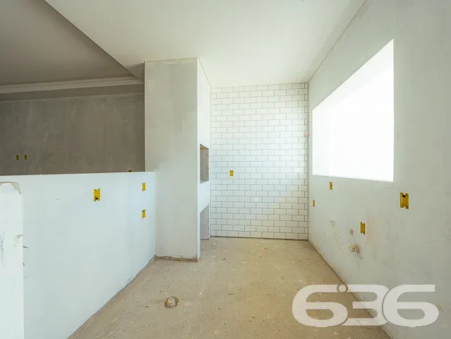 IMĂVEL COM SUĂTE + QUARTO NO BAIRRO JOĂO COSTA
Es