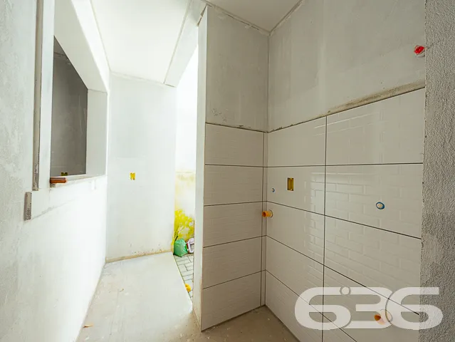 IMĂVEL COM SUĂTE + QUARTO NO BAIRRO JOĂO COSTA
Es