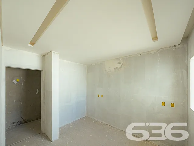 IMĂVEL COM SUĂTE + QUARTO NO BAIRRO JOĂO COSTA
Es