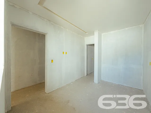 IMĂVEL COM SUĂTE + QUARTO NO BAIRRO JOĂO COSTA
Es