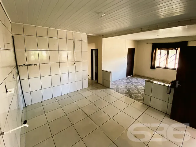 CASA TĂRREA COM SUĂTE + 1 QUARTO NO BAIRRO BOEHMER