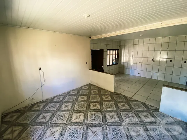 CASA TĂRREA COM SUĂTE + 1 QUARTO NO BAIRRO BOEHMER