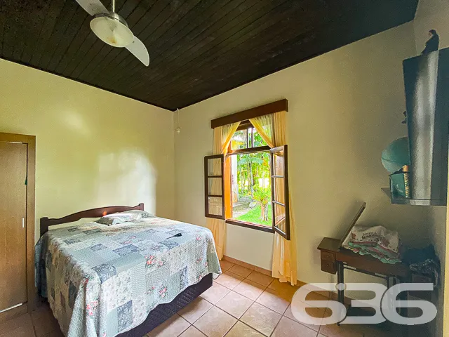 BELÍSSIMA CHÁCARA NO BAIRRO RIO BONITO EM JOINVILL