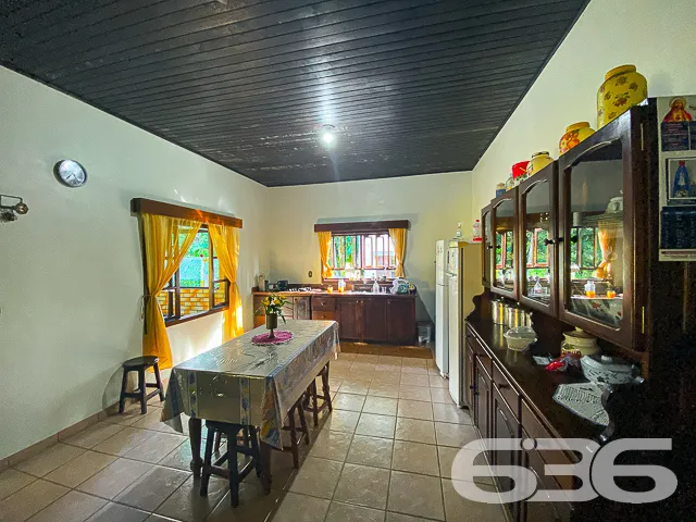 BELÍSSIMA CHÁCARA NO BAIRRO RIO BONITO EM JOINVILL