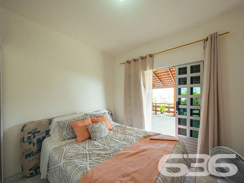 CASA FUNDOS PARA O RIO À VENDA EM BALNEÁRIO BARRA 