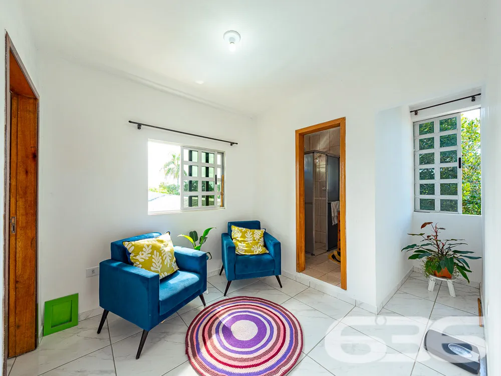 CASA FUNDOS PARA O RIO À VENDA EM BALNEÁRIO BARRA 