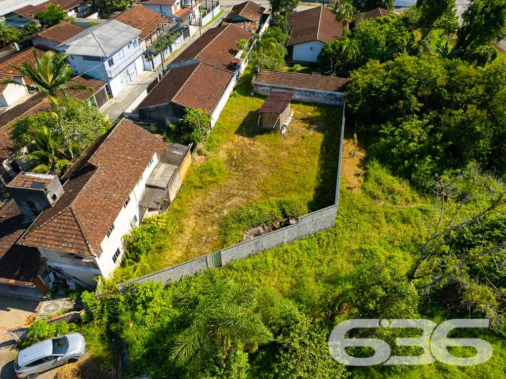 ÓTIMA OPORTUNIDADE DE TERRENO NO BAIRRO BUCAREIN -