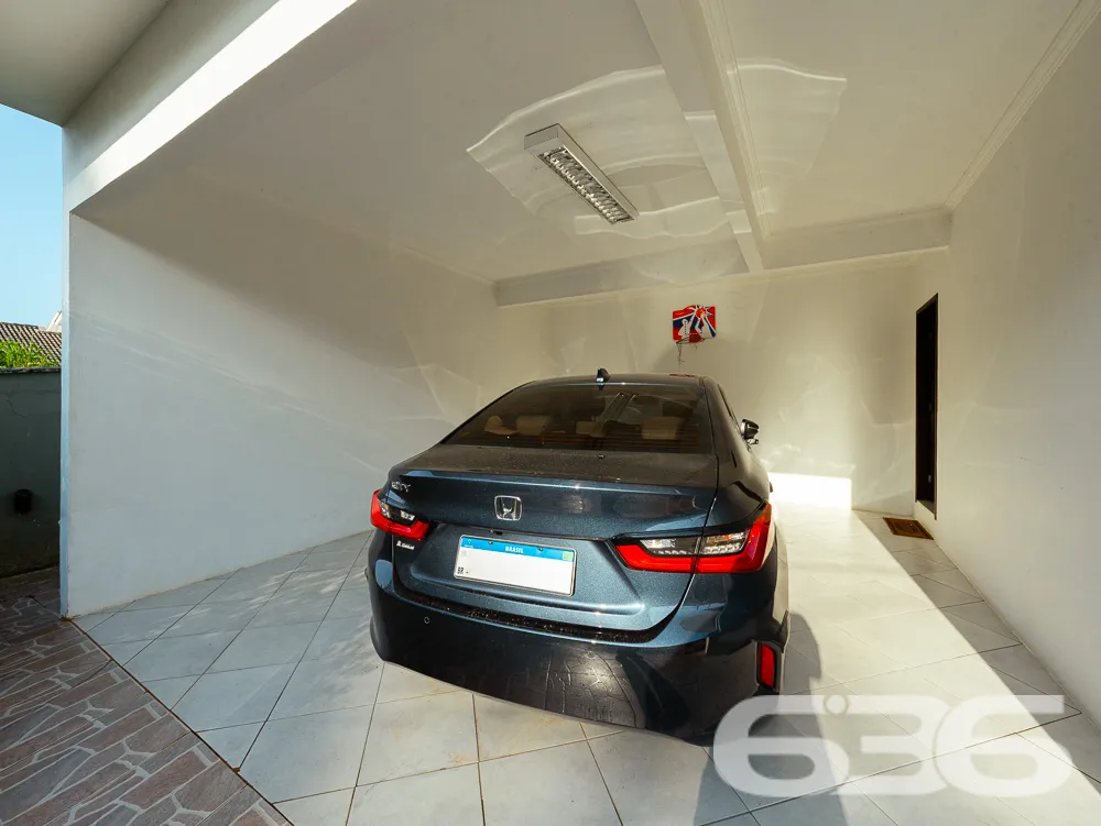 AMPLA RESIDÊNCIA NO BAIRRO SAGUAÇU - SUÍTE COM CLO