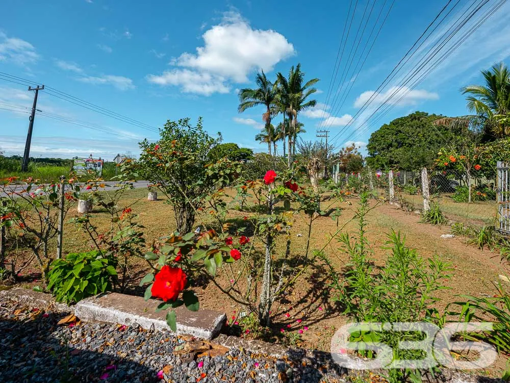 TERRENO INDUSTRIAL À VENDA EM ARAQUARI

Descubra u