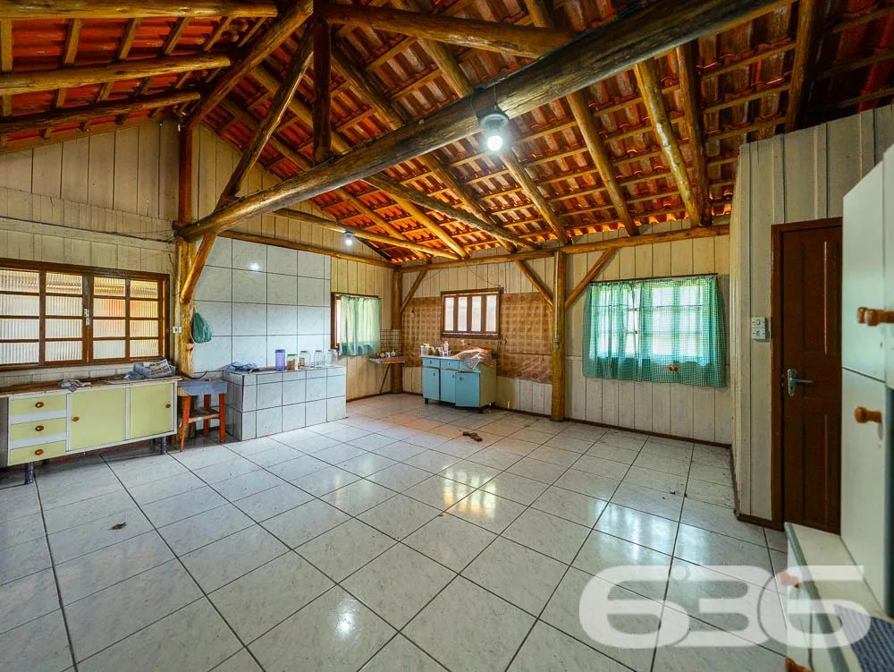 TERRENO INDUSTRIAL À VENDA EM ARAQUARI

Descubra u