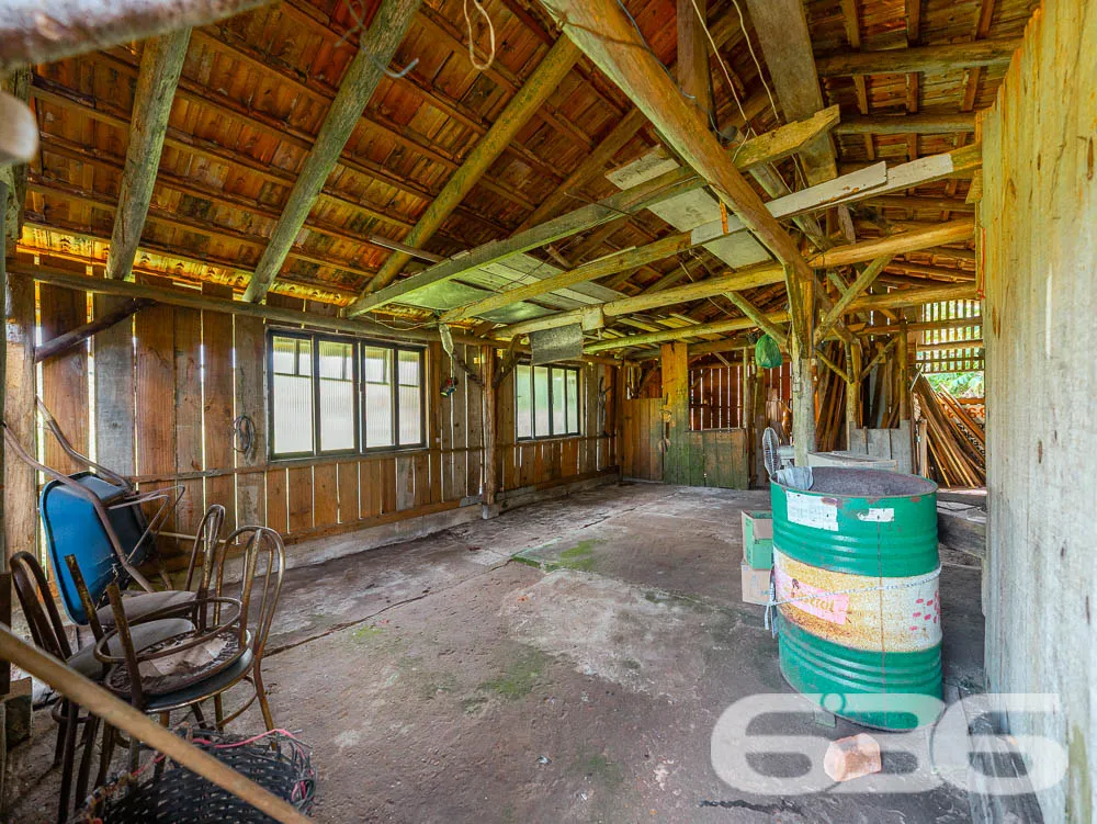 TERRENO INDUSTRIAL À VENDA EM ARAQUARI

Descubra u