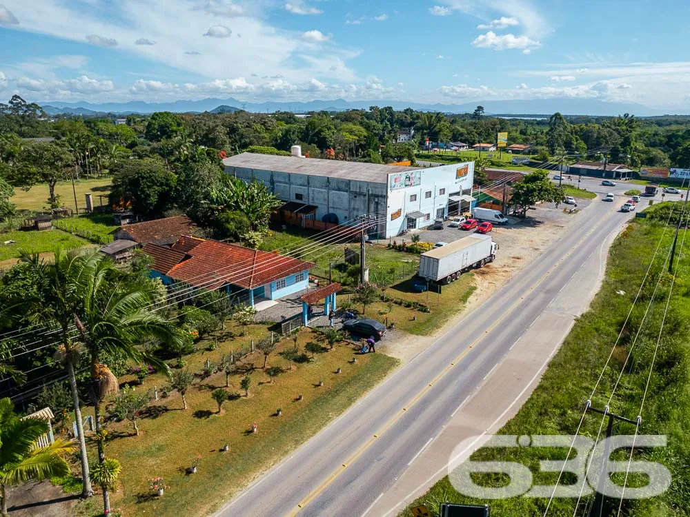 TERRENO INDUSTRIAL À VENDA EM ARAQUARI

Descubra u