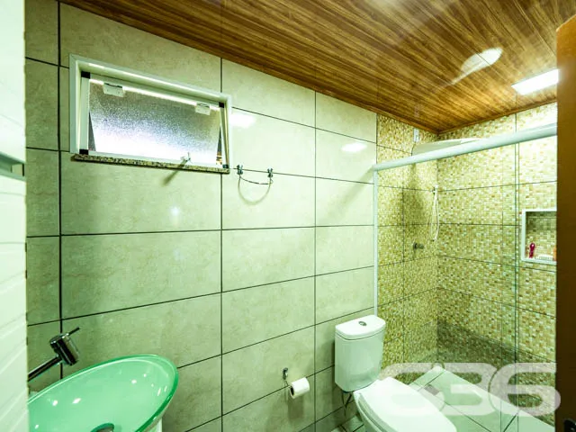 MARAVILHOSA CHÁCARA NO BAIRRO PINHEIROS EM BALNEÁR