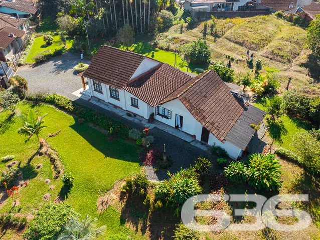 INVISTA COM INTELIGÊNCIA EM JOINVILLE Terreno com 