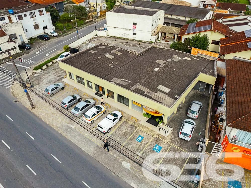 IMÓVEL COMERCIAL EM EXCELENTE LOCALIZAÇÃO
Está pr