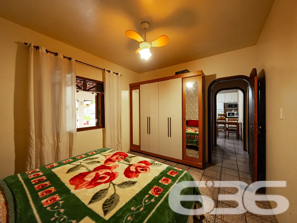 CASA COM 3 DORMITÓRIOS NO BAIRRO COMASA

Descubra 