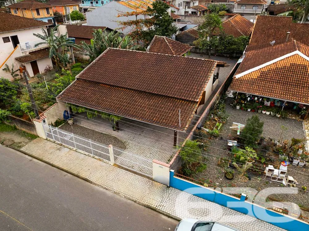 CASA COM 3 DORMITÓRIOS NO BAIRRO COMASA

Descubra 