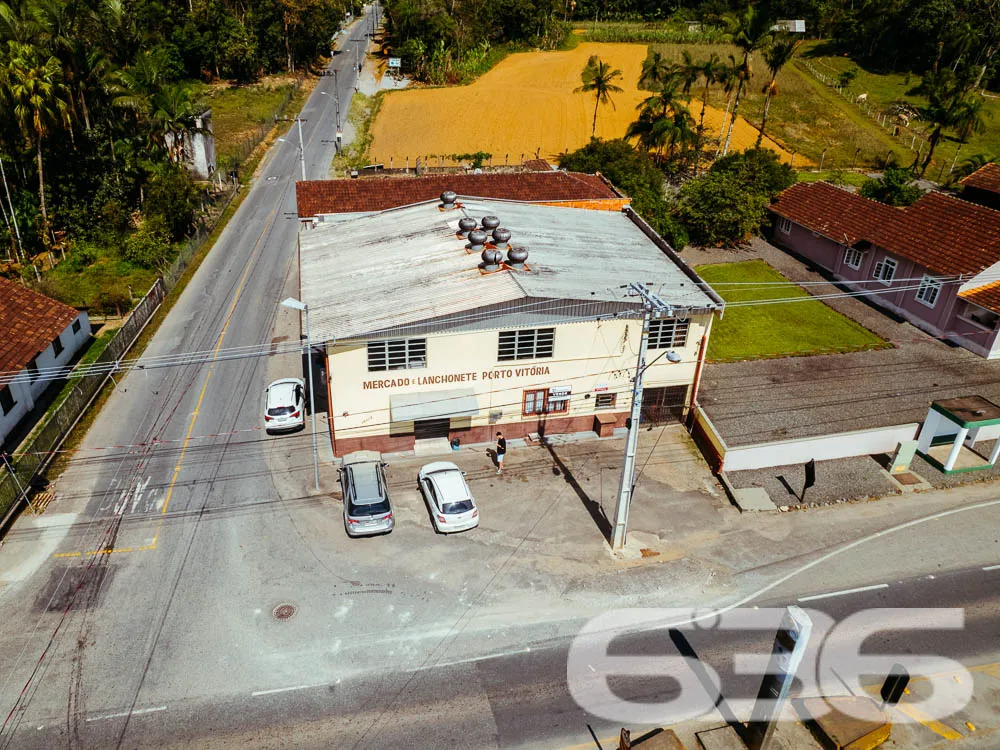 INVISTA NESTE IMÓVEL COMERCIAL EM ÓTIMA LOCALIZAÇÃ