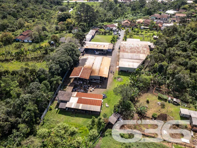 Complexo empresarial à venda no bairro Centro, Ara