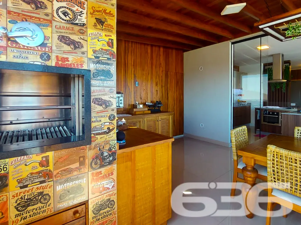 DESLUMBRANTE COBERTURA PLANA NO BAIRRO ANITA GARIB