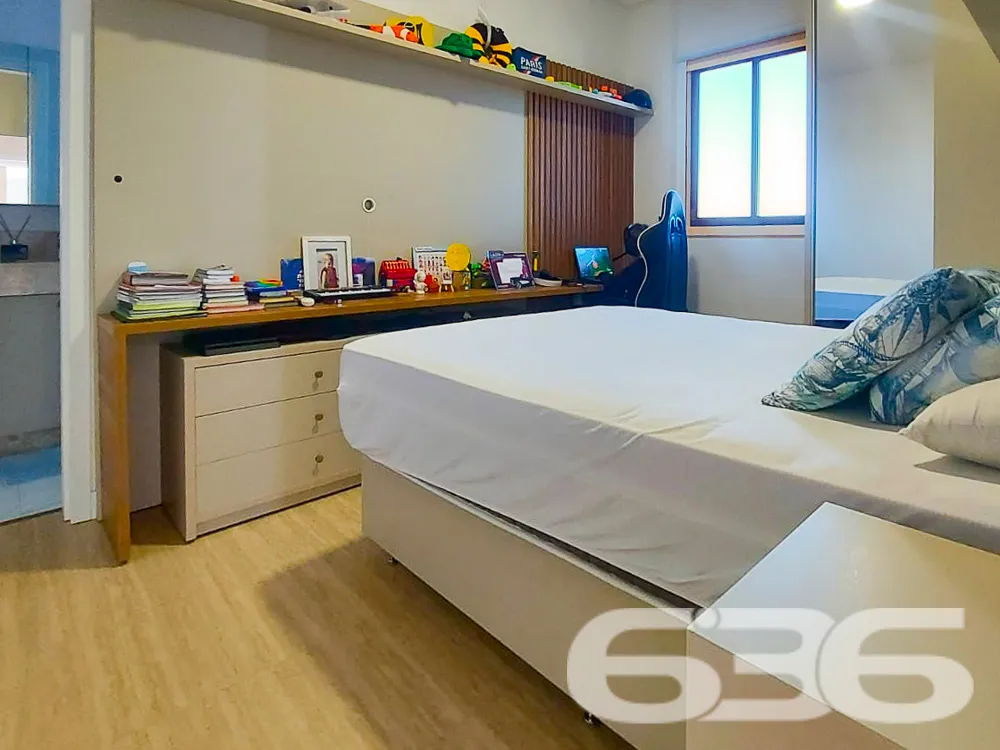 DESLUMBRANTE COBERTURA PLANA NO BAIRRO ANITA GARIB