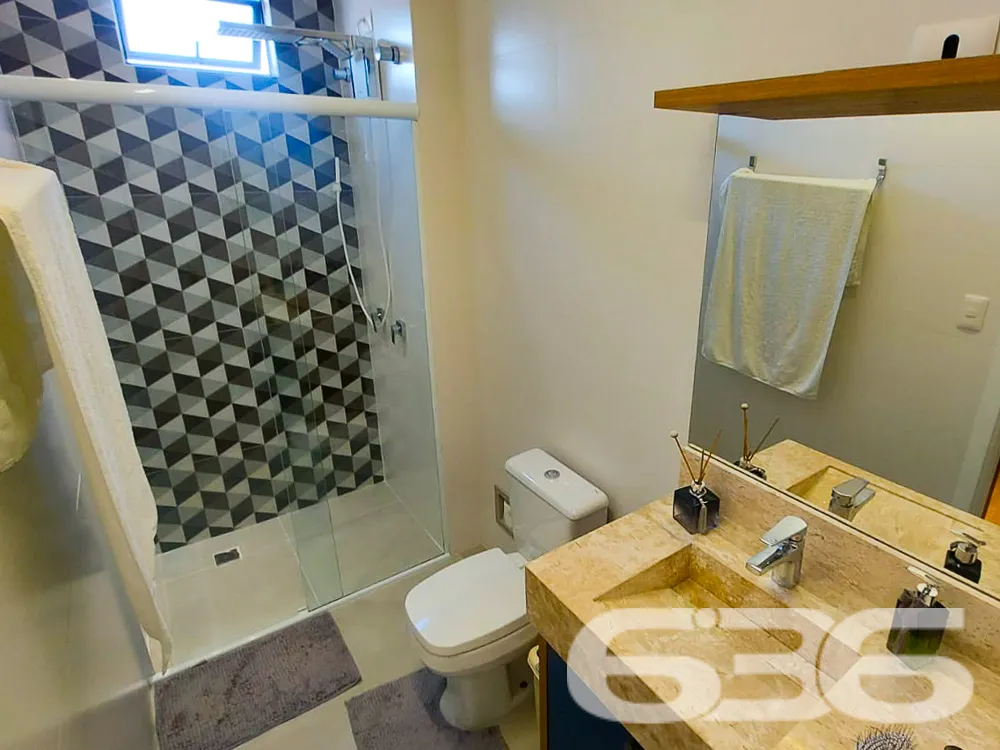 DESLUMBRANTE COBERTURA PLANA NO BAIRRO ANITA GARIB