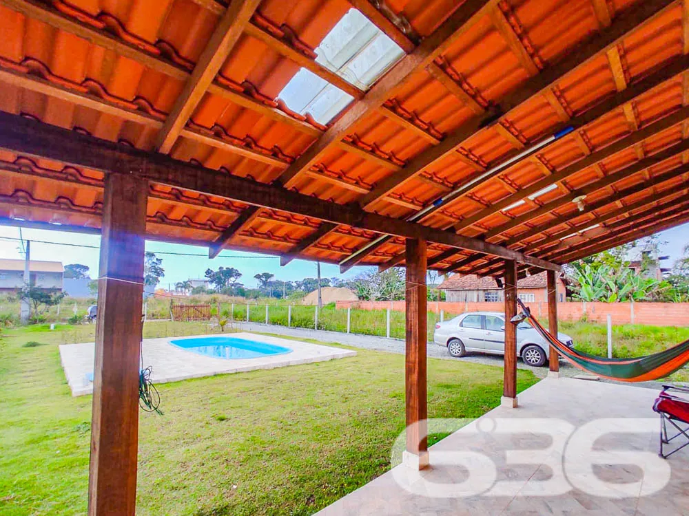 CASA DE PRAIA COM PISCINA NO ERVINO!
Imagine vive