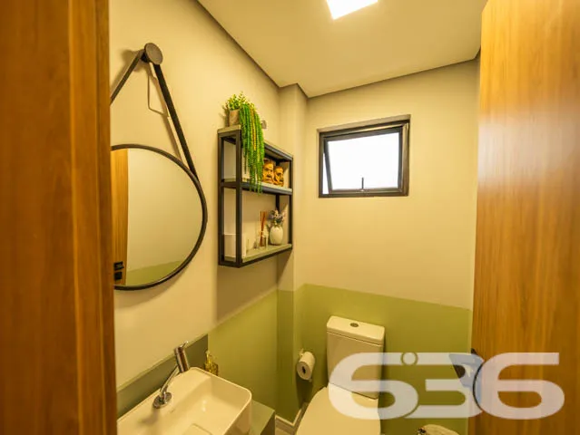 SOBRADO COM SUÍTE E CLOSET + DORMITÓRIO NO BAIRRO 