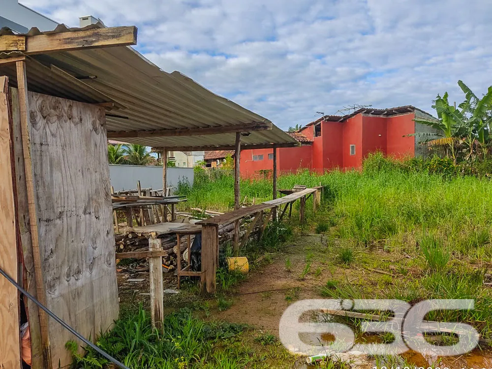 VENDE-SE TERRENO EM UBATUBA, SÃO FRANCISCO DO SUL!