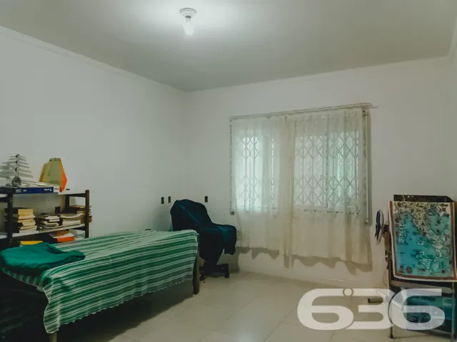 BAIRRO BUCAREIN: SOBRADO AMPLO COM SUĂTE + DORMITĂ