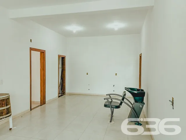 BAIRRO BUCAREIN: SOBRADO AMPLO COM SUĂTE + DORMITĂ