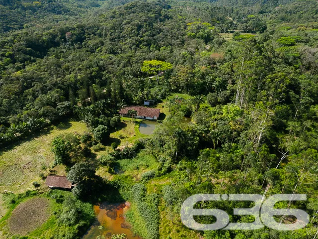 AMPLA CHÁCARA NO QUIRIRI - JOINVILLE!
Descubra o