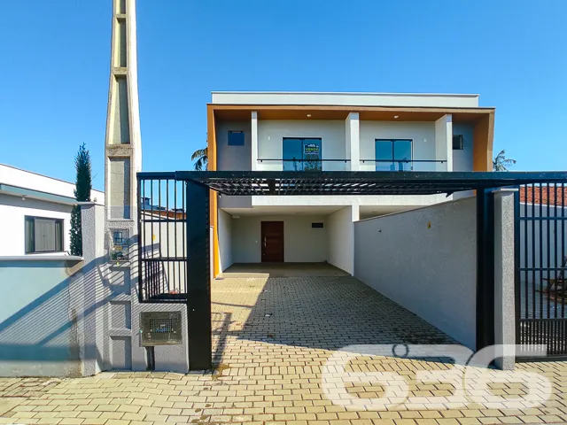 VENDE-SE SOBRADO COM SUÍTE + DORMITÓRIO NO BAIRRO 