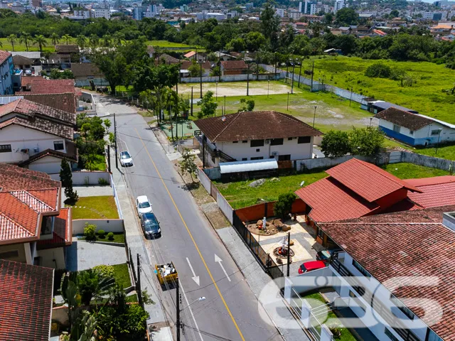 BAIRRO BUCAREIN – TERRENO PLANO E PRONTO PARA CONS