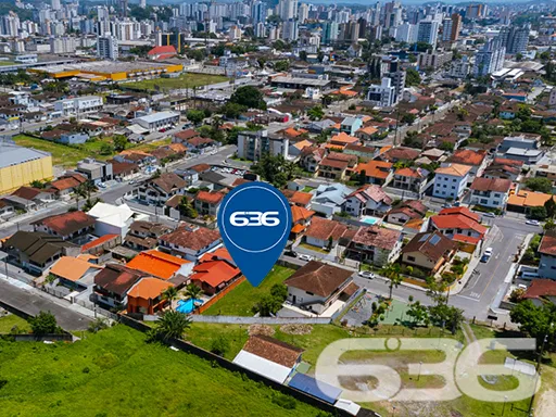 BAIRRO BUCAREIN – TERRENO PLANO E PRONTO PARA CONS