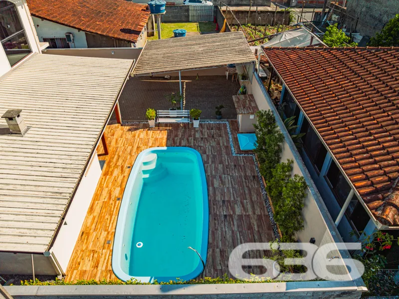 SOBRADO COM SUÍTE + 2 QUARTOS NO BAIRRO FÁTIMA – C